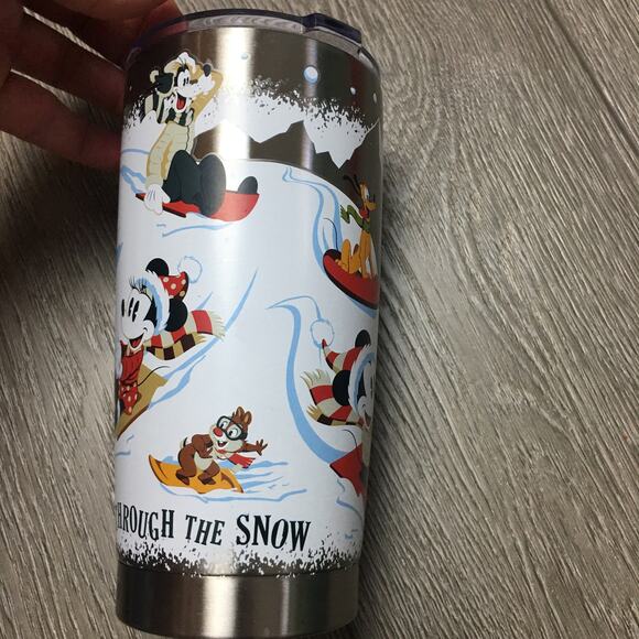 Disney 2021 Holiday Lodge Mickey Snow Pluto Minnie stainless tumbler 560mL 19oz - Picture 3 of 8